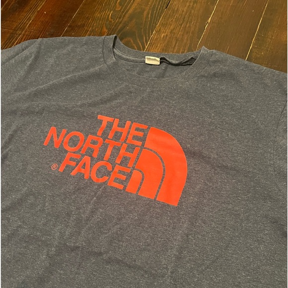The North Face Half-Dome Logo T-Shirt - Picture 2 of 6